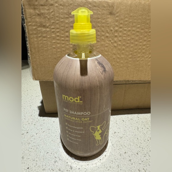 Other - New Unopened Mod Hypoallergenic Dog Pet Shampoo Natural oatmeal shea butter 34oz